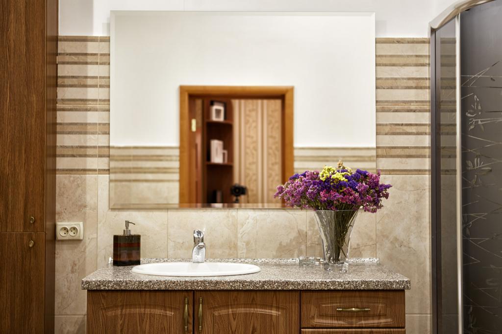 Lviv Apartment Bagian luar foto